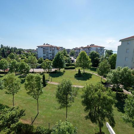 Lakeside Family Apartment Siófok Zewnętrze zdjęcie