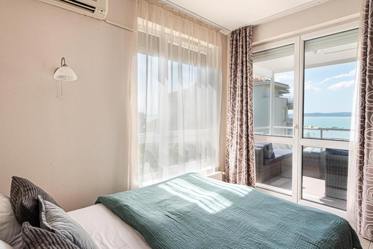 Lakeside Family Apartment Siófok Zewnętrze zdjęcie