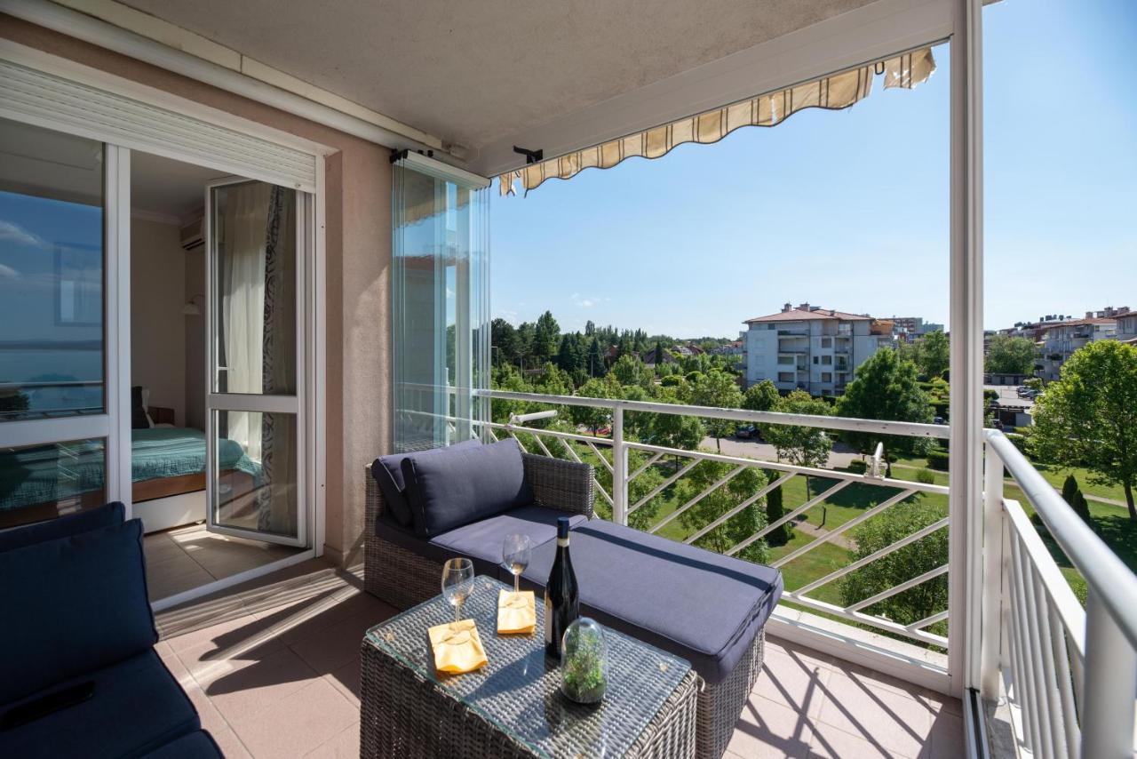 Lakeside Family Apartment Siófok Zewnętrze zdjęcie